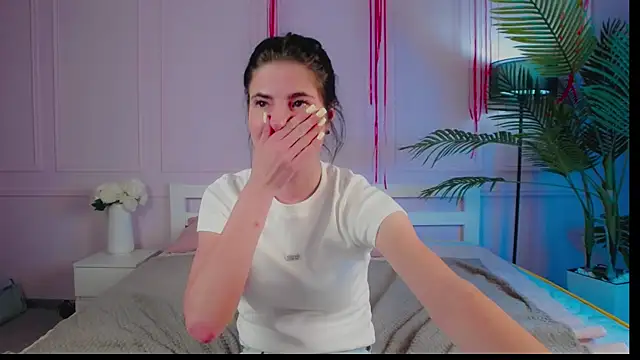 Emily xoo online show from May 27, 1:57 am