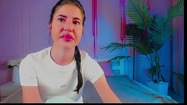 Emily xoo online show from May 26, 8:08 pm