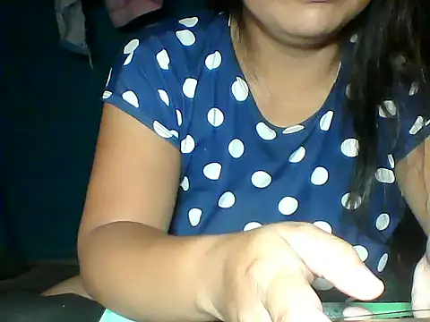 MommyKaye30 online show from June 9, 6:07 pm
