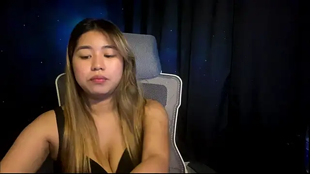 SammyFaragoza online show from May 26, 3:22 pm
