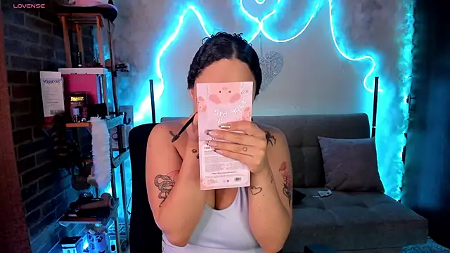 liz martins1 online show from May 18, 2:21 am