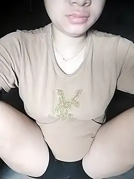 Girl lovebaby online show from May 23, 11:36 pm