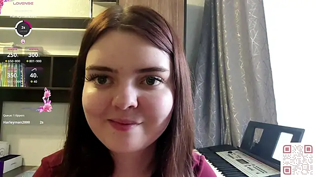 RebelDesiree online show from May 21, 9:07 am