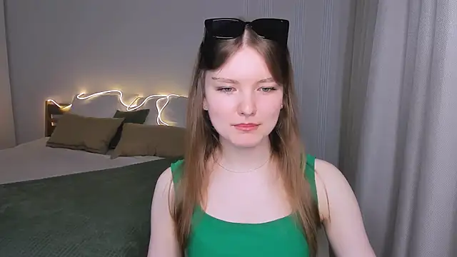 LookEva online show from May 16, 4:26 am