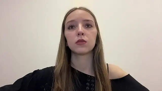 QueenBalensiefen online show from May 29, 7:23 pm
