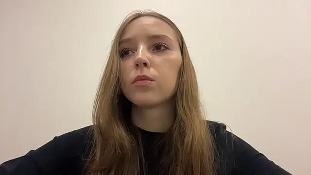 QueenBalensiefen online show from May 15, 3:37 pm