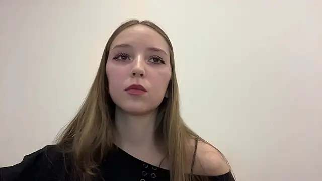 QueenBalensiefen online show from May 24, 5:56 pm