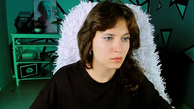 LolaDominara online show from June 17, 11:44 am