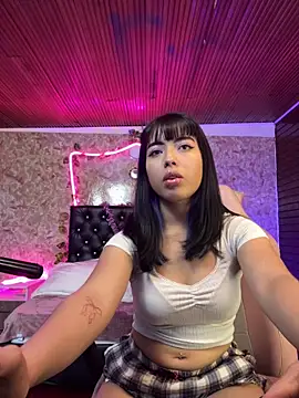 Abril gap online show from May 22, 12:03 pm