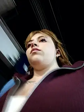Isabella  Risky online show from May 19, 12:39 am