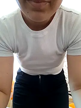 Horny girl11 online show from May 15, 12:52 pm