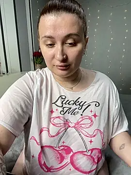 AureTease online show from May 28, 7:01 pm