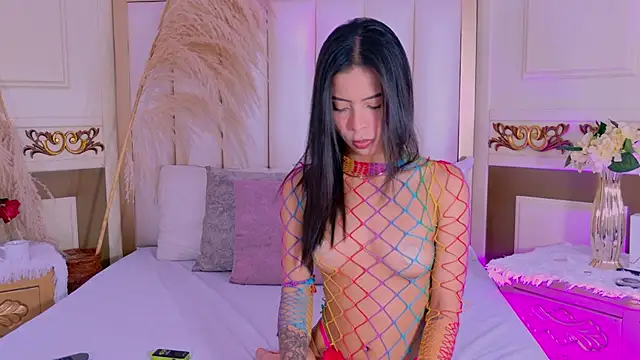 Melina Lovers online show from May 17, 6:01 am