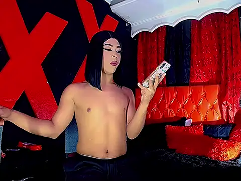 Mia Colucci25 online show from May 20, 2:41 am