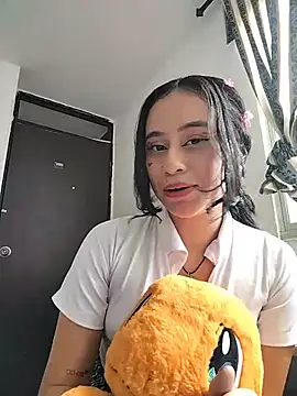 L0lita Emi12 online show from July 24, 9:11 pm
