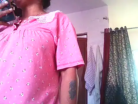 RubinaKhan6 online show from May 16, 1:19 am