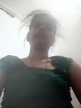 Student garl 1 online show from May 18, 10:10 am