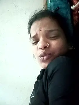 Student garl 1 online show from May 22, 11:58 pm