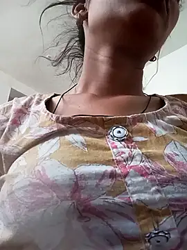 Student garl 1 online show from May 26, 12:32 am