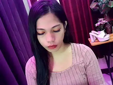 sexyfucksophia online show from June 13, 7:17 am