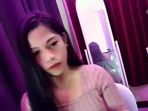 sexyfucksophia online show from June 11, 7:16 am
