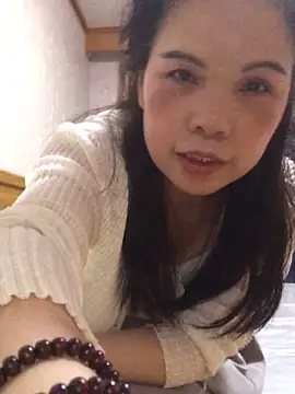 nidejiejie online show from May 17, 12:15 pm