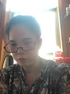 nidejiejie online show from May 20, 3:36 am