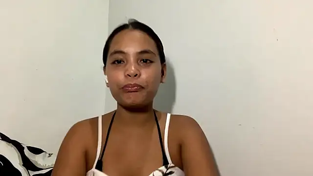 Bunny Kisss online show from June 5, 10:10 am