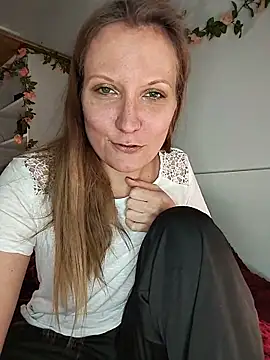 Candy Cougar online show from May 14, 7:14 am