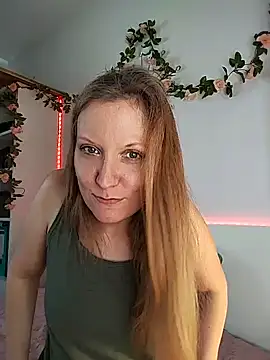 Candy Cougar online show from May 24, 6:56 am
