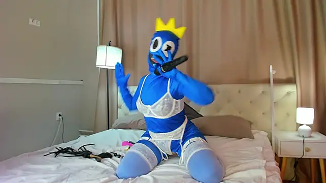 Nikki Mi1k online show from June 6, 9:48 am