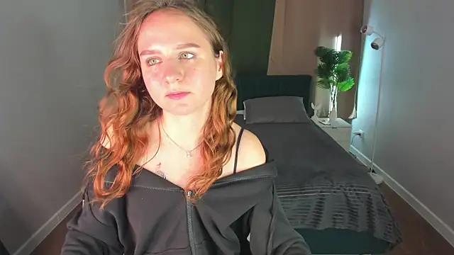Vicki Milles online show from July 28, 3:21 pm