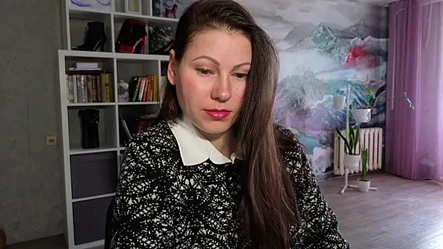 Dana-Queendom online show from May 18, 2:10 am