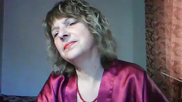 ElizabethGorden online show from May 15, 3:11 am