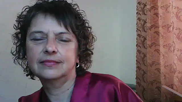 ElizabethGorden online show from May 22, 3:59 am