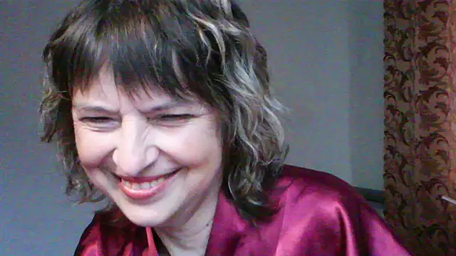 ElizabethGorden online show from May 10, 3:41 am