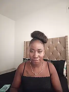 Rossiecameron  online show from June 10, 10:19 pm