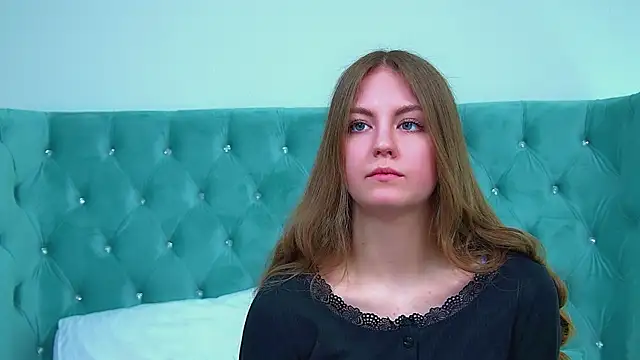 SofiaSarvains online show from May 16, 6:05 am