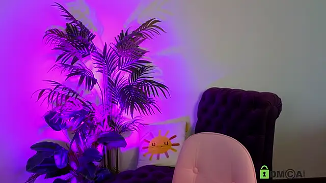 Tori wow online show from June 2, 1:12 pm