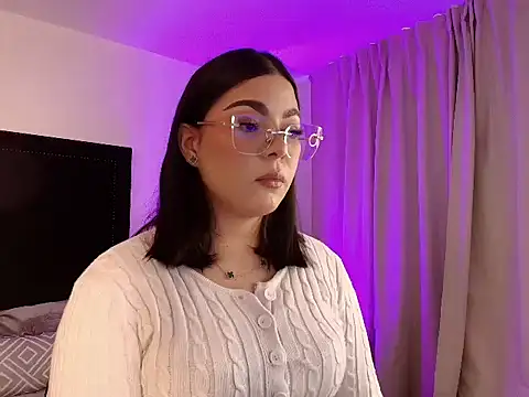 mariana owen online show from May 19, 12:01 pm