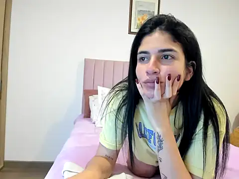 Alisson Andersen online show from July 3, 3:23 am