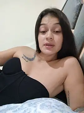LizzyFrost online show from May 20, 6:21 am