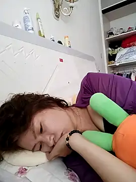 huiliu228 online show from May 19, 2:07 am