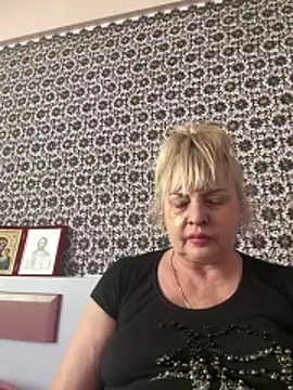 AnastasiaGrey777 online show from May 16, 10:36 am