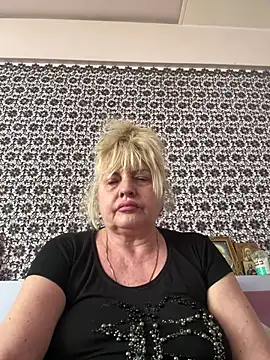 AnastasiaGrey777 online show from July 28, 11:17 am