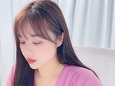 Qingqing19 online show from May 18, 4:07 am