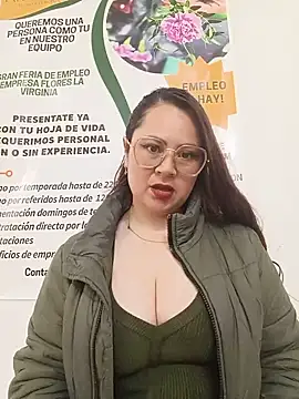 VANESSA  28 online show from May 25, 5:01 pm