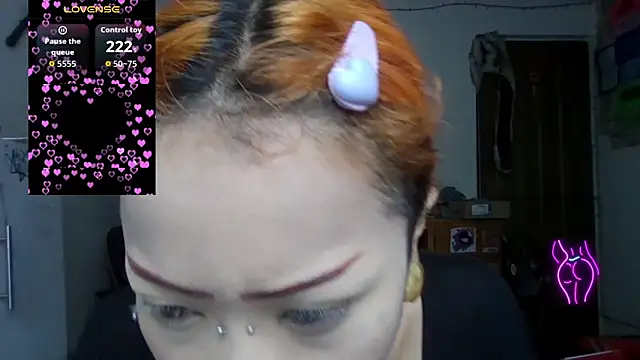 suky fox online show from May 18, 4:13 pm