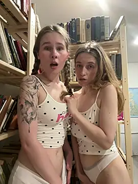 Helen sexxxsirens online show from July 11, 5:35 pm