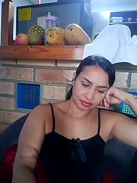 mell0102 online show from July 23, 12:24 pm